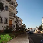 Estudio Sota-piscina دينايا
